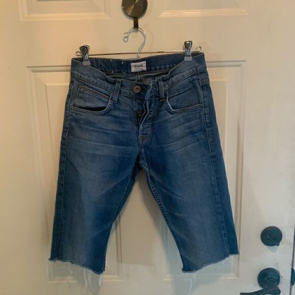 Hudson Byron Mid Rise Bermuda Shorts size 28 - Picture 11 of 11